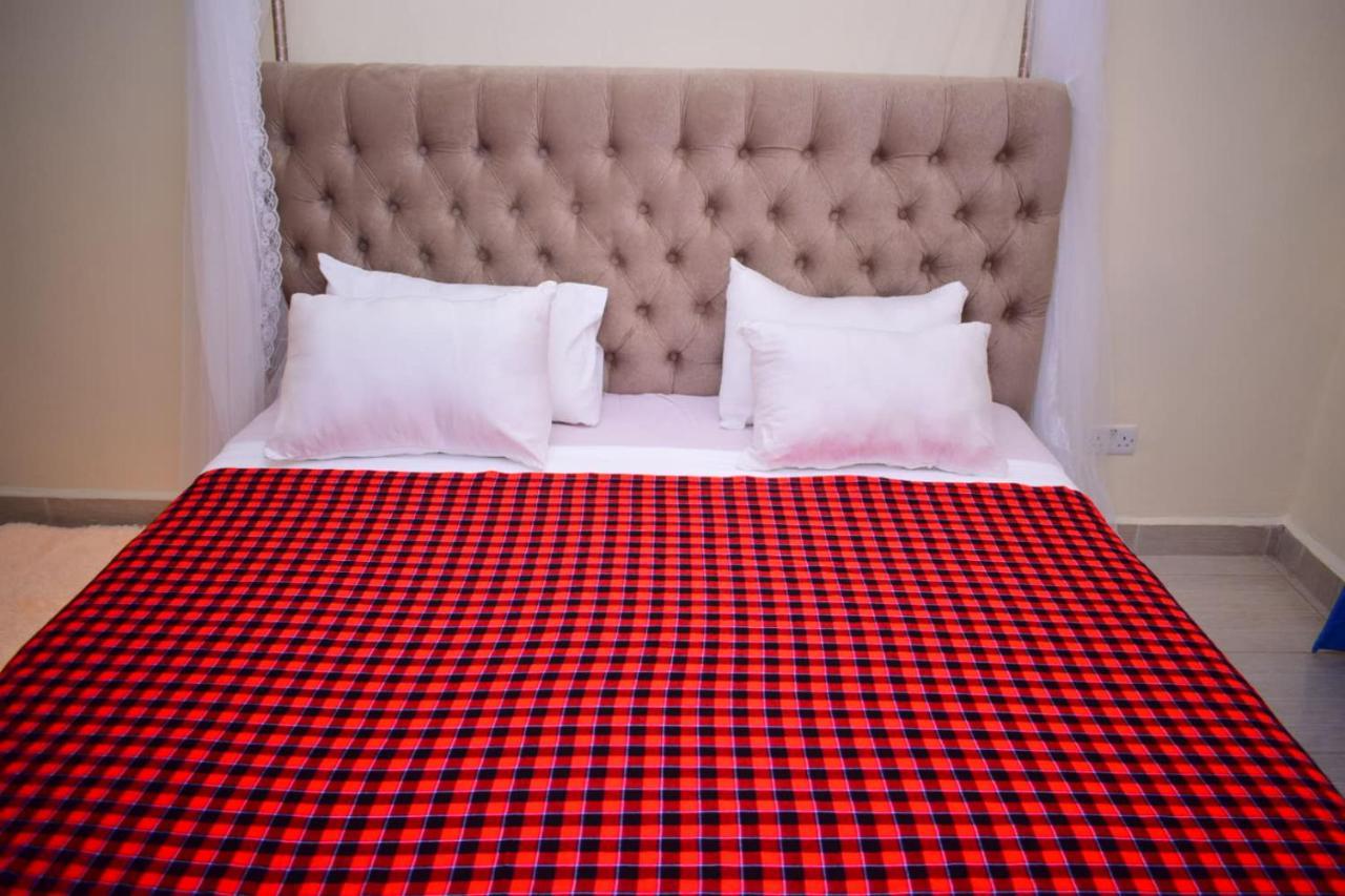 Great House Bnb Near Jkia Nairobi Dış mekan fotoğraf